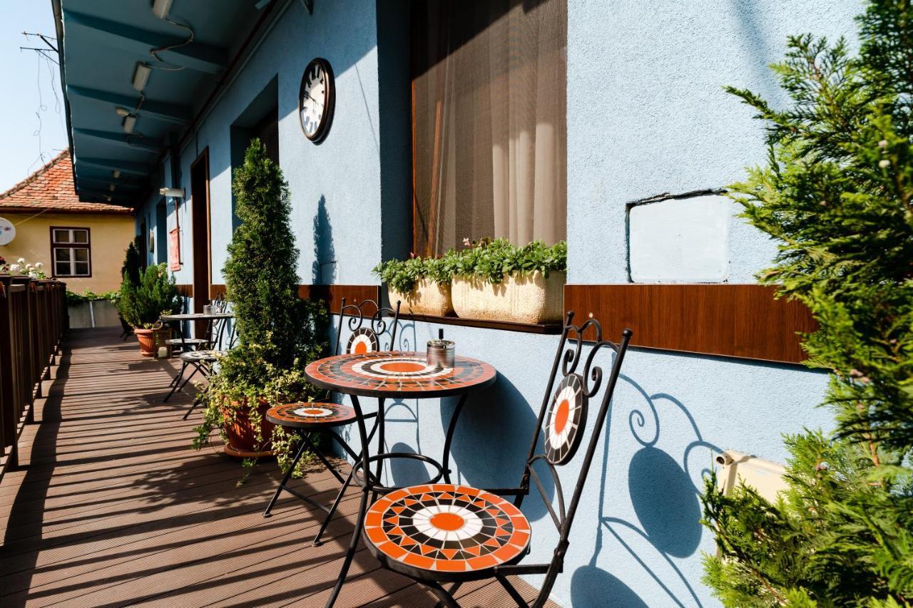 Galeria Grafit Apartments Сибиу Екстериор снимка